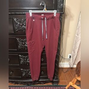 FIGS Women’s High Waisted Zamora Jogger Scrub Pants